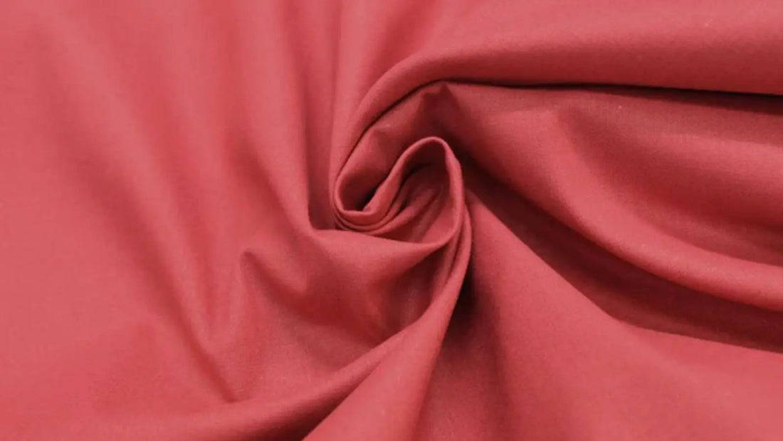 Tissu cretonne rouge