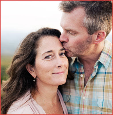 Easys-L-agence-matrimoniale-haut-de-gamme-qui-unit-les-cœurs-solitaires-en-Belgique Charme-bois