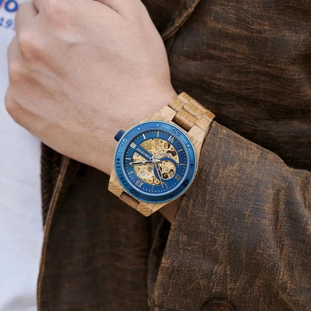 Montre en Bois Automatique - Équilibre Forestier Charme Bois