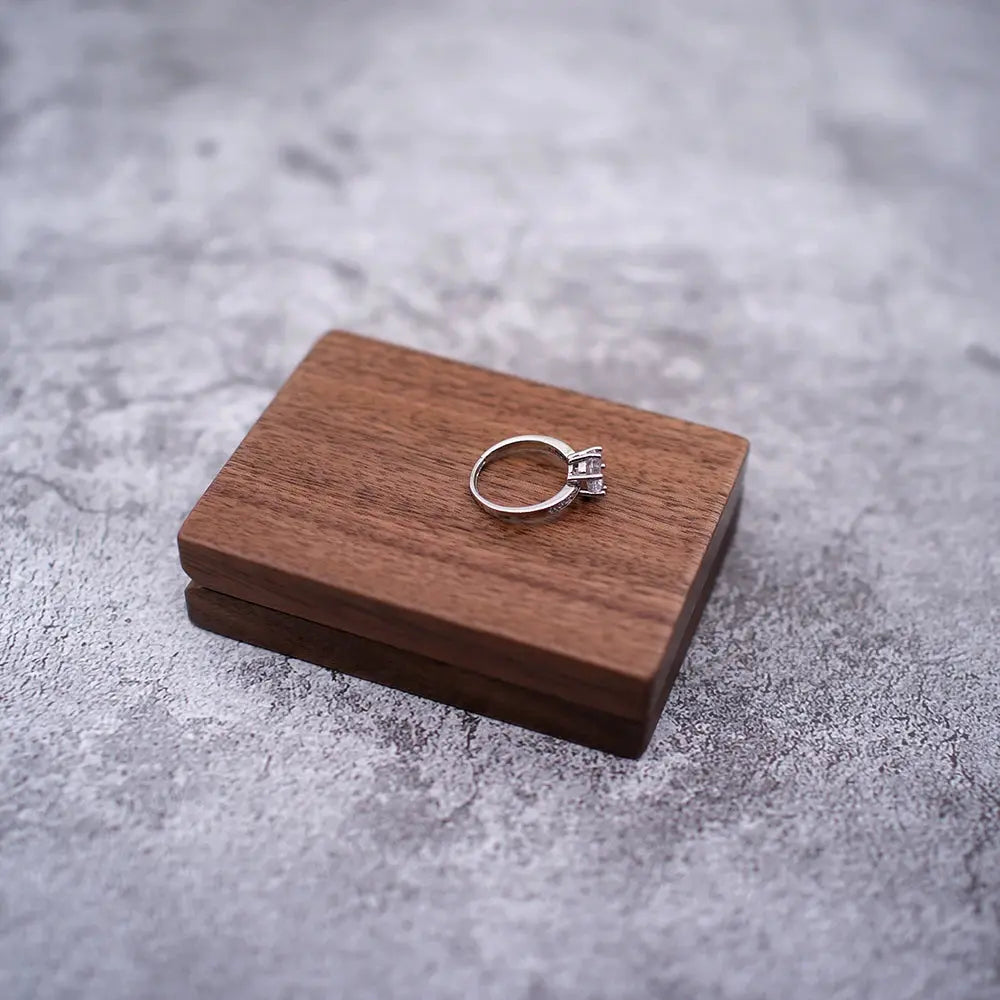 Rustic Wedding Ring Bearer Box Personalized Proposal Engagement Courtship Ring Box Customized Gifts Wooden holder box Charme-bois